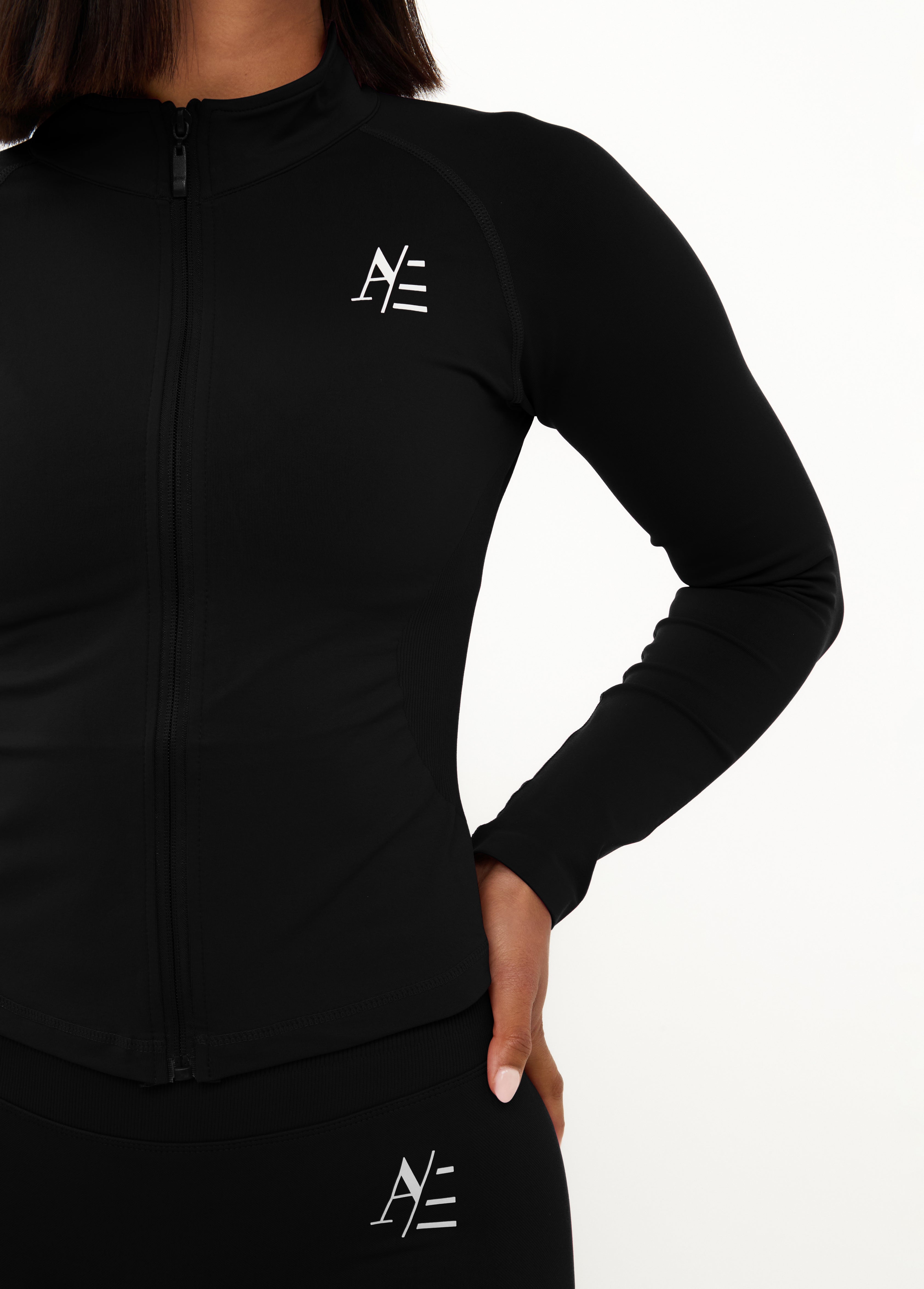 Zippers Obsidian Black
