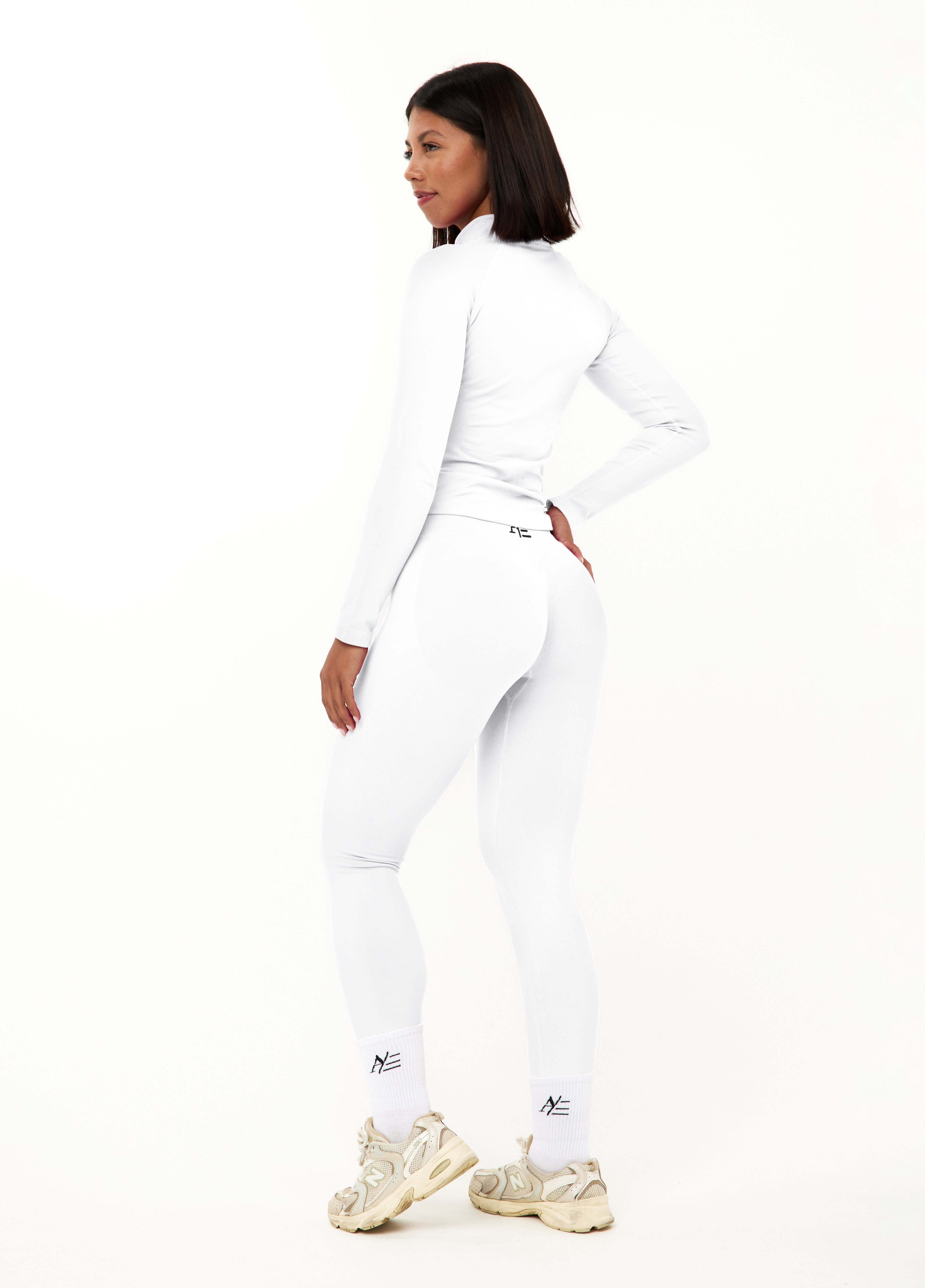 Zippers Pearl White