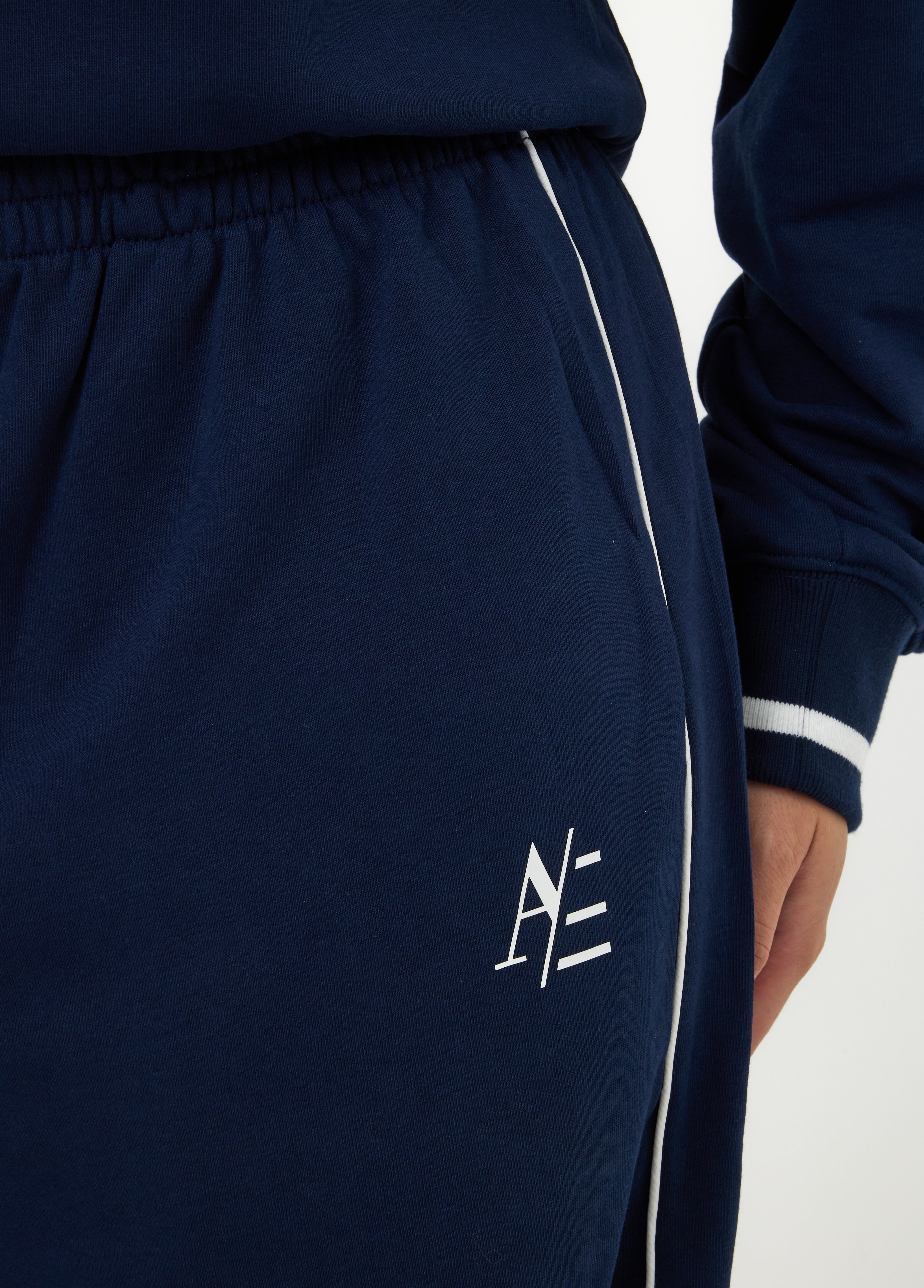 Ares Straight Leg Joggers Mocha Brown