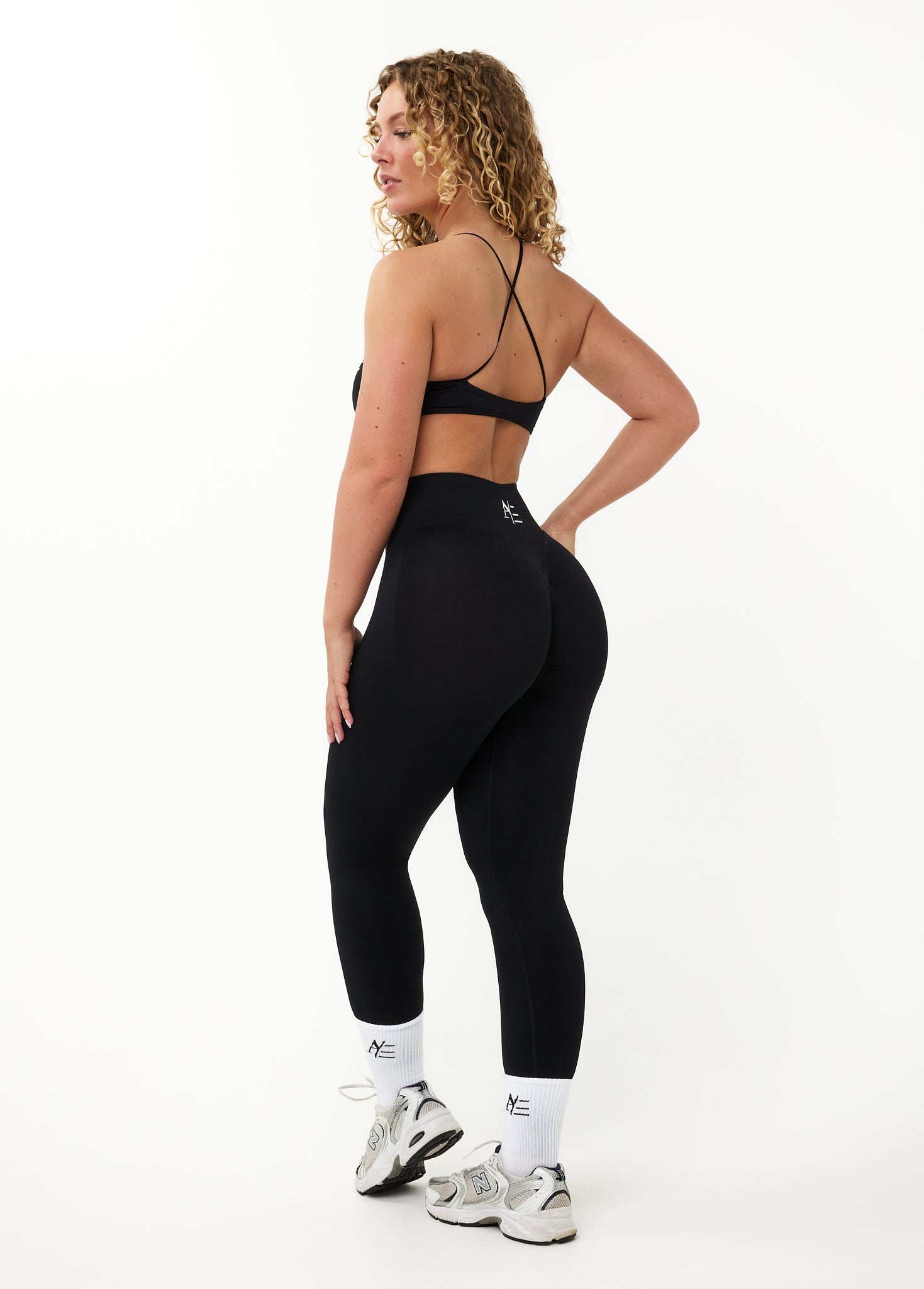 Sportlegging Coal Black (DROP 16 FEB 20:00)